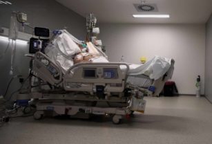 Las camas de terapia intensiva al borde del colapso en el país