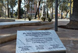 Placa Tucumán