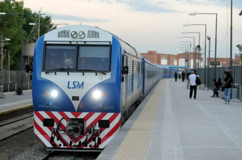 Tren San Martín