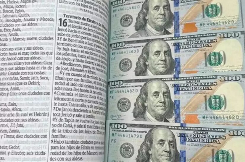 Dólares Biblia