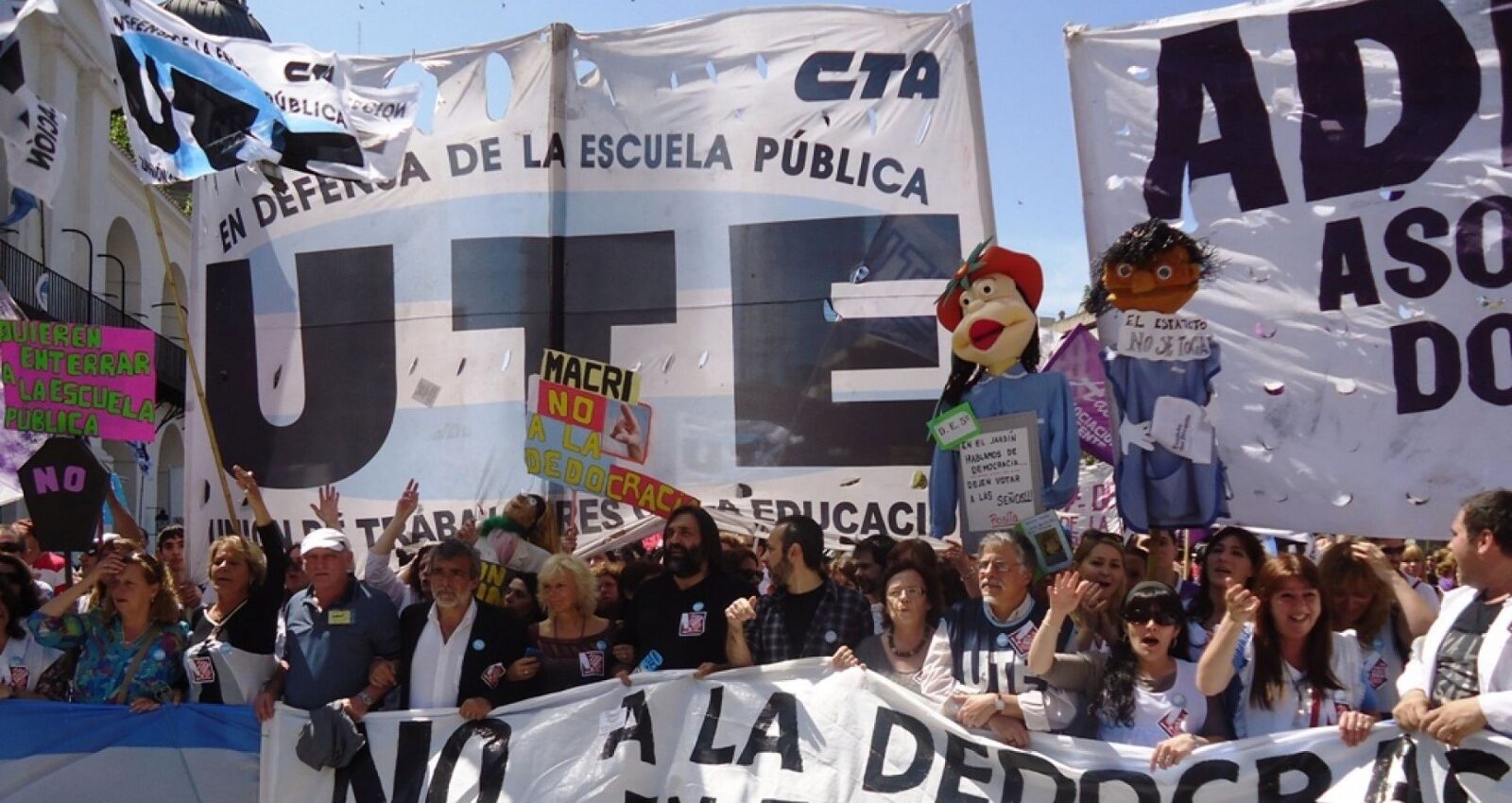 Docentes porteños de UTE
