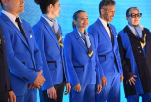 Aerolíneas Argentinas uniforme