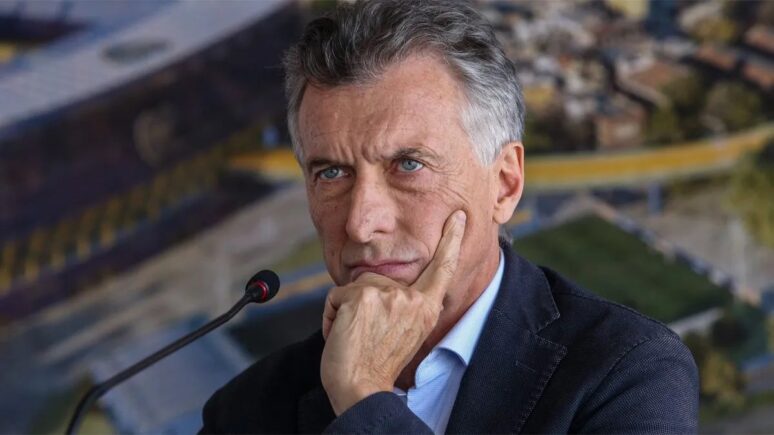 Macri contra Riquelme