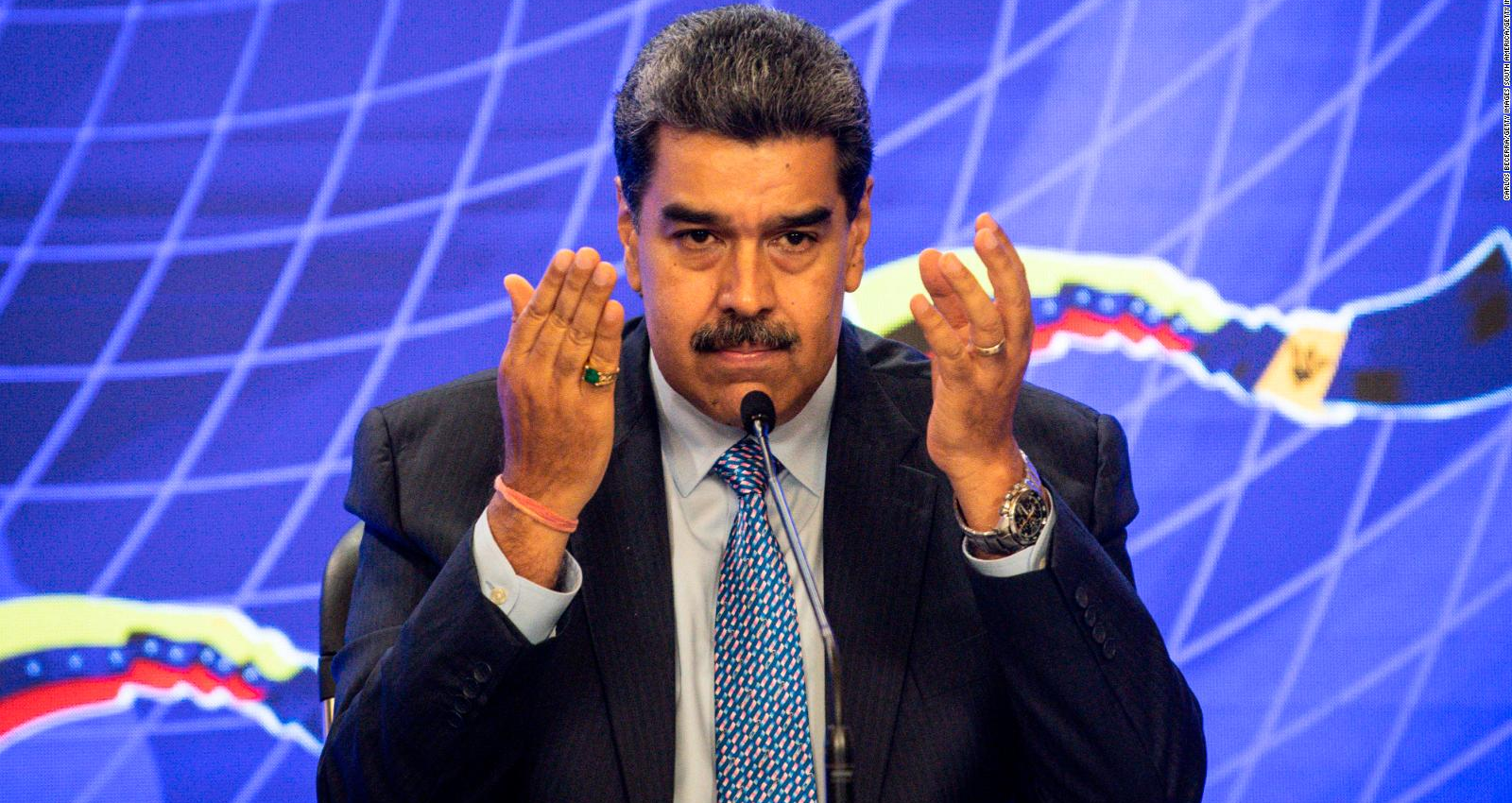 Maduro hablando de Milei