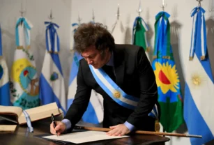 milei firma