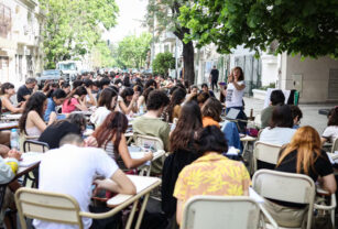 universidades sigen