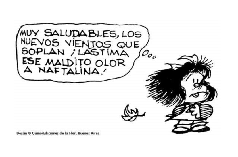 cambio con olor a naftalina