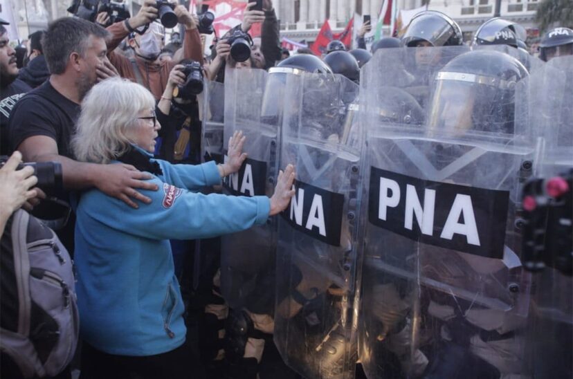 jubilados represion